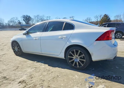 2016 Volvo S60 Platinum из США, поврежденный, VIN LYV402FM6GB097130